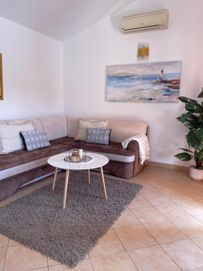 Villa Antoni Ražanj Kültér fotó